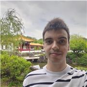 Estudiante de ingeniería informática. Busco impartir matemáticas, física o tecnología para bachillerato, primaria o secundaria.